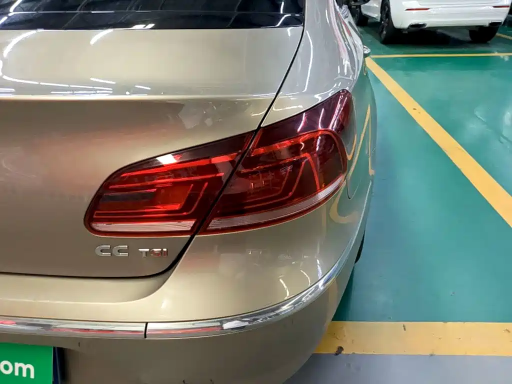 Volkswagen CC — миниатюра 8