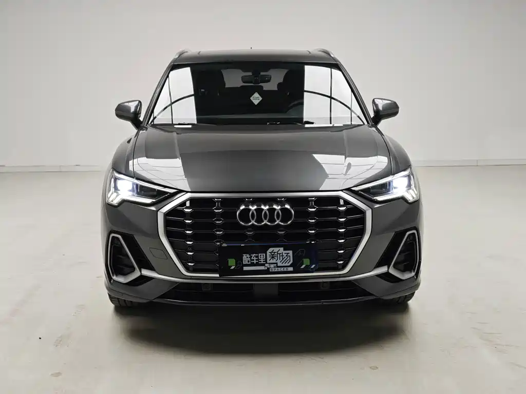 Audi Q3 — миниатюра 2