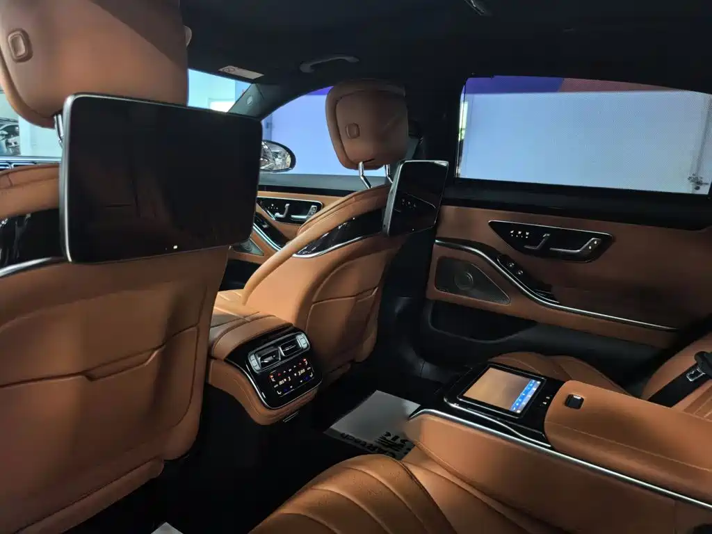 Mercedes-Benz S-Class — миниатюра 3