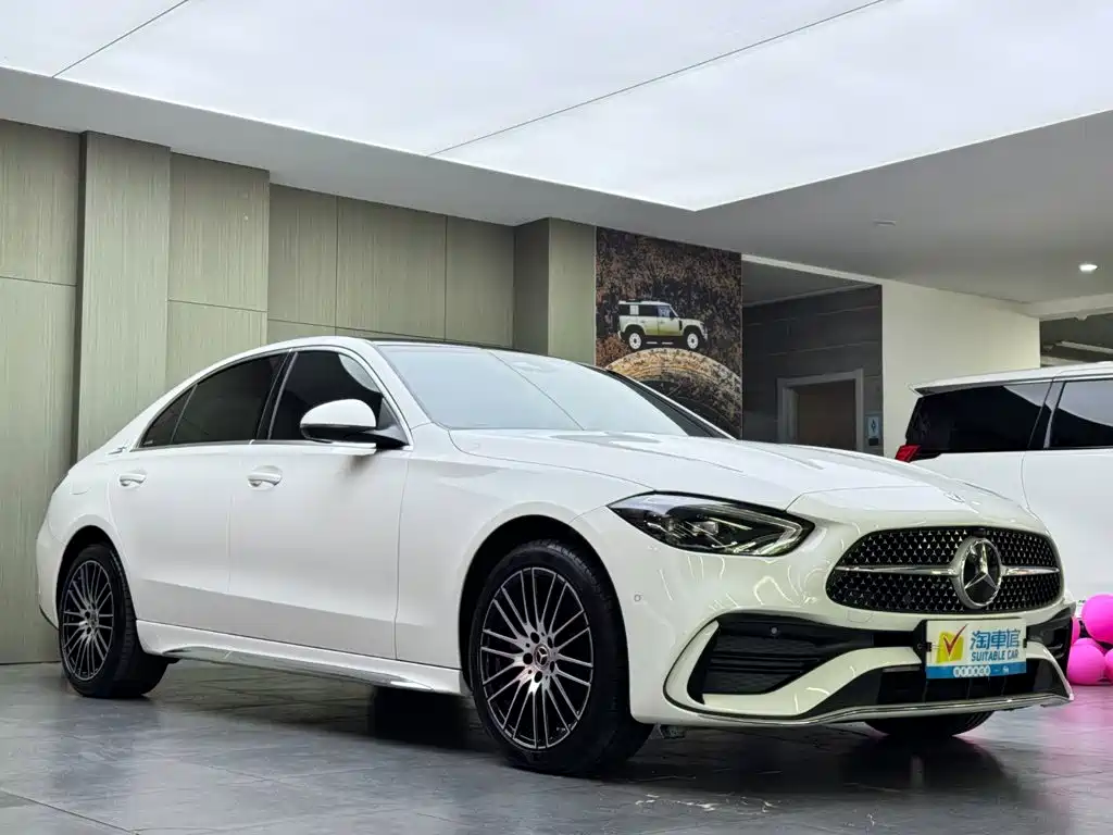Mercedes-Benz C-Class — миниатюра 3