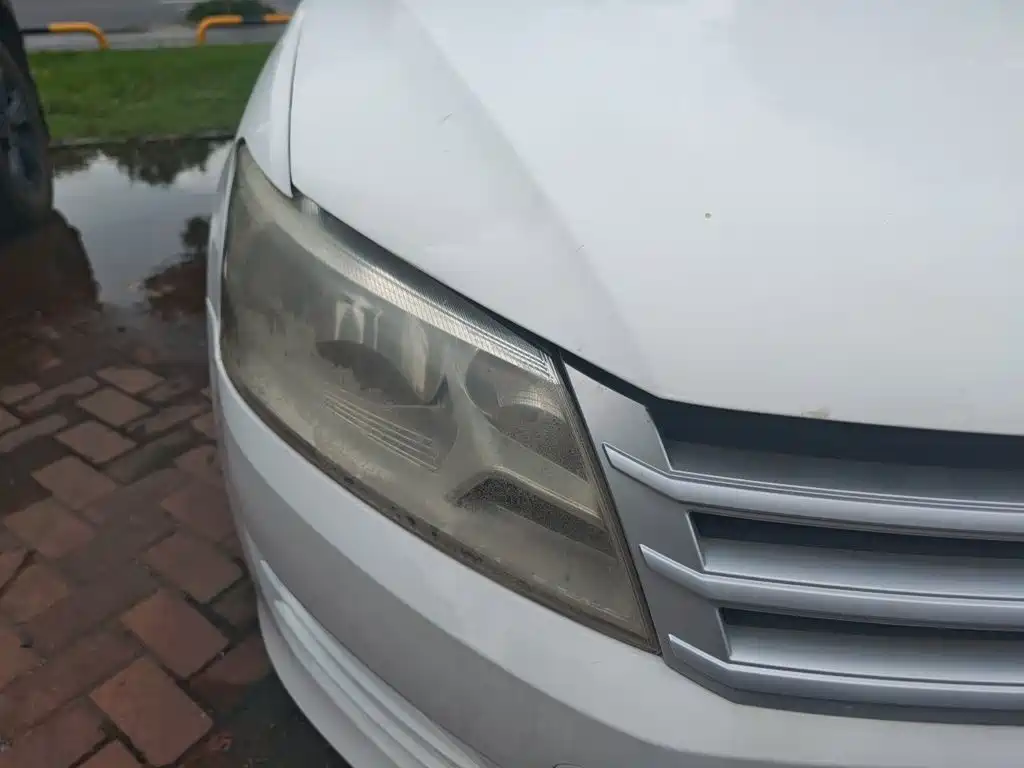 Volkswagen Santana — миниатюра 7