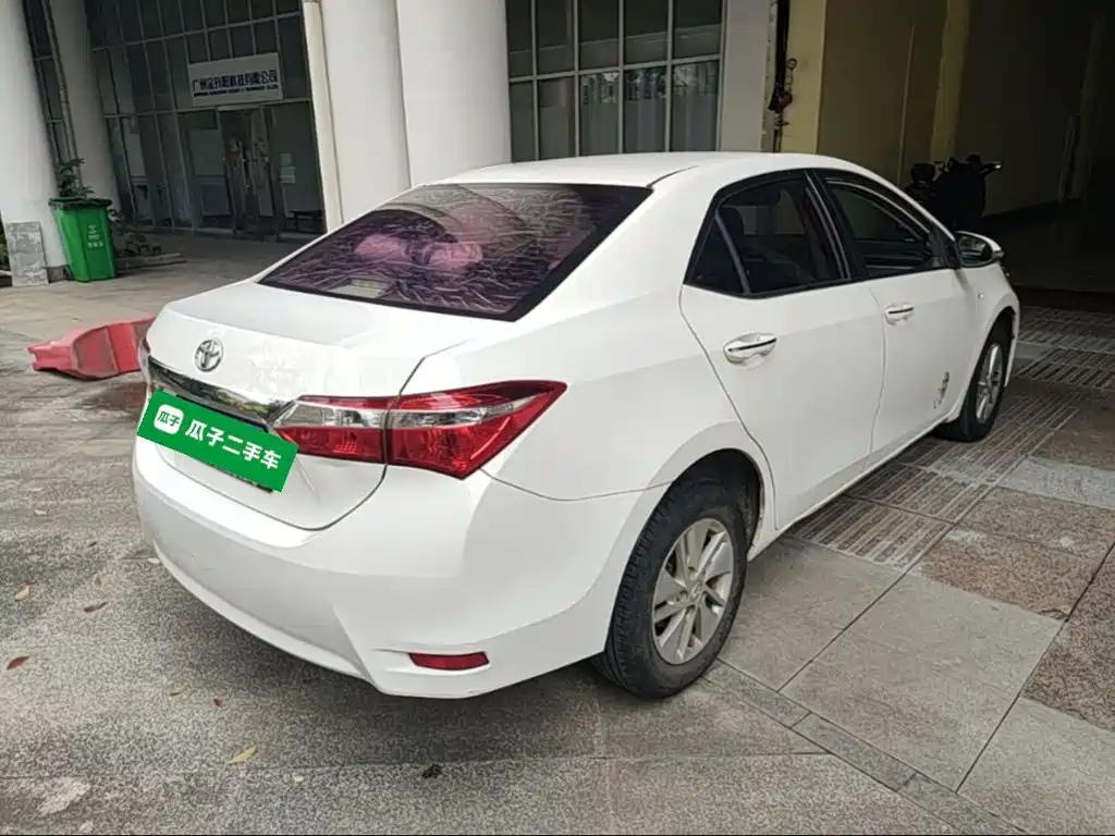 Toyota Corolla — миниатюра 4