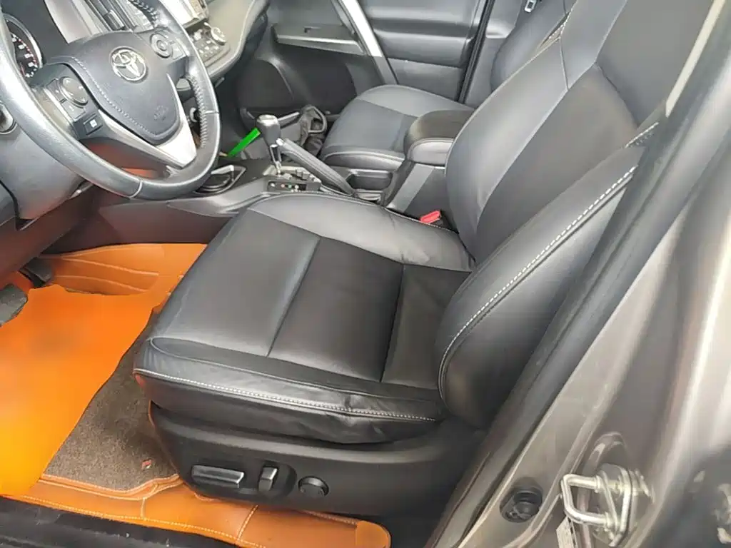 Toyota RAV4 — миниатюра 15