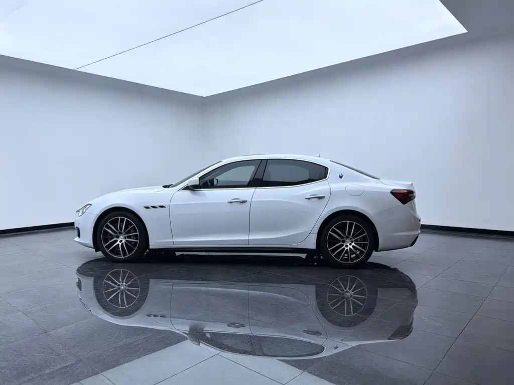 Maserati Ghibli 2017 3.0T Standard