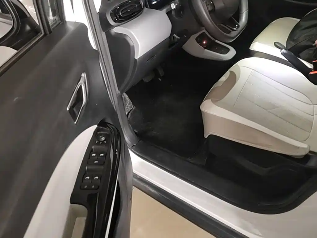 Leapmotor Leapmotor T03 — миниатюра 16