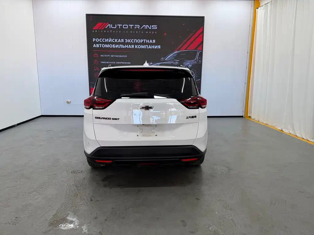 Chevrolet Volando — миниатюра 6