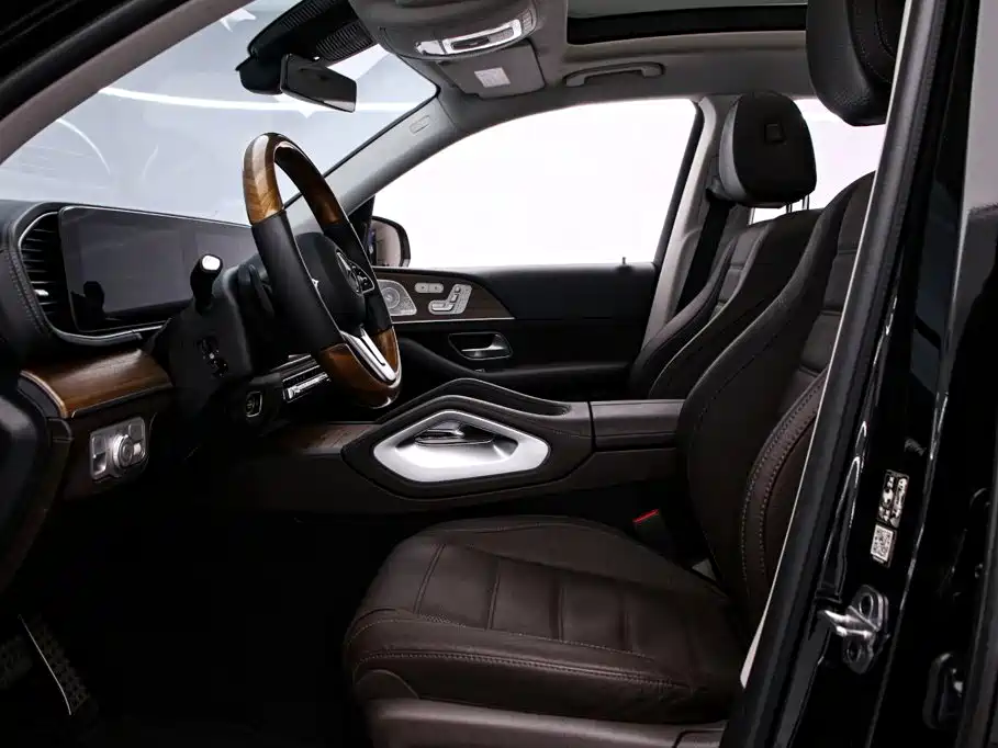 Mercedes-Benz GLS — миниатюра 15