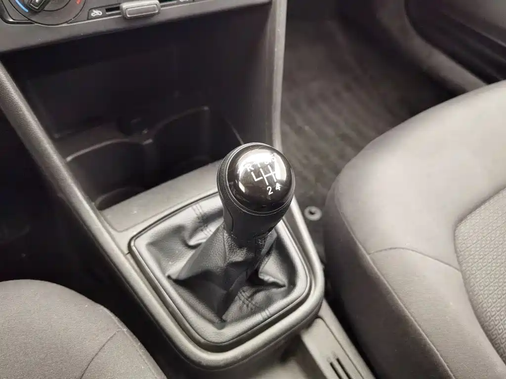 Volkswagen Santana — миниатюра 13
