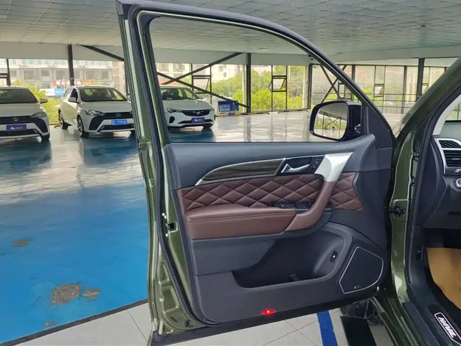 Haval H9 2020 2.0T Premium 5 мест
