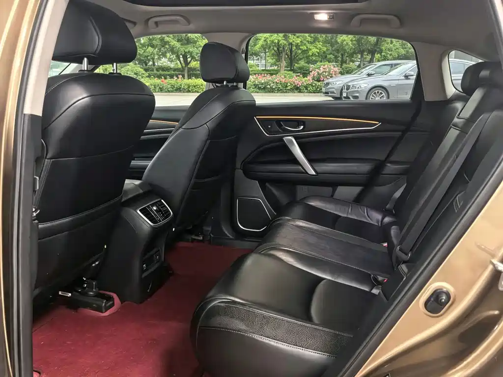 Honda Avancier — миниатюра 5