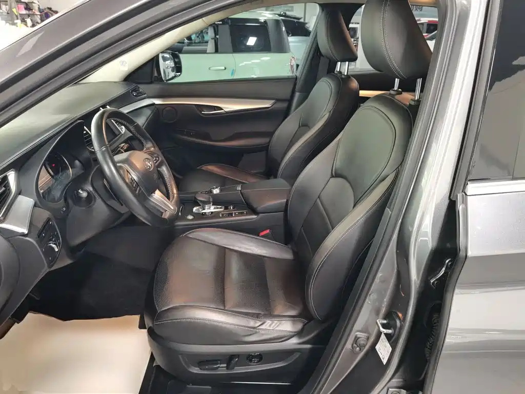 Infiniti QX50 — миниатюра 15