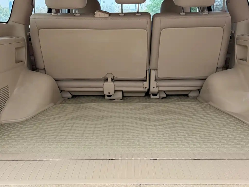 Toyota Land Cruiser — миниатюра 6