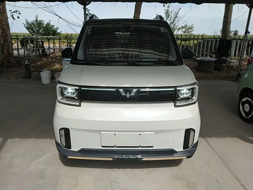 Wuling MINIEV — миниатюра 3
