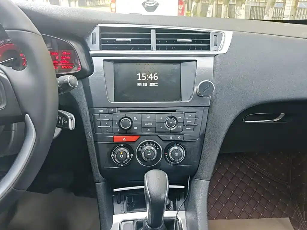 DS DS 6 — миниатюра 13