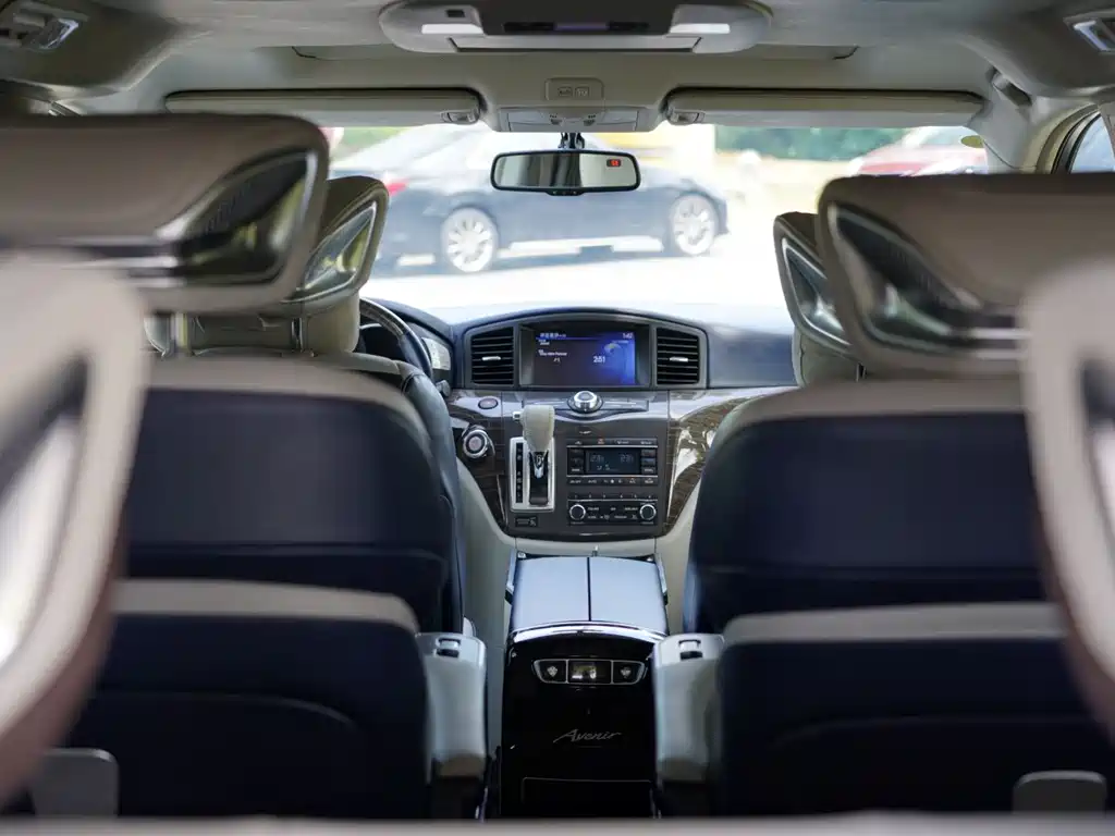 Nissan Quest 3.5L SL, фото 11