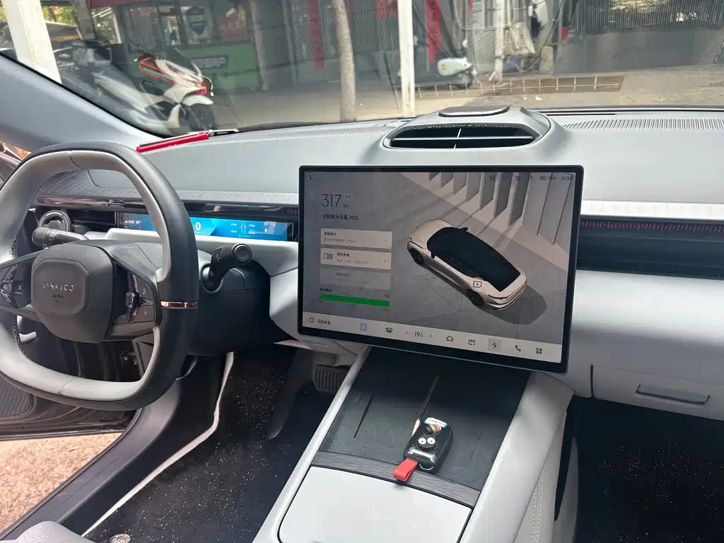Land Rover Evoque — миниатюра 3