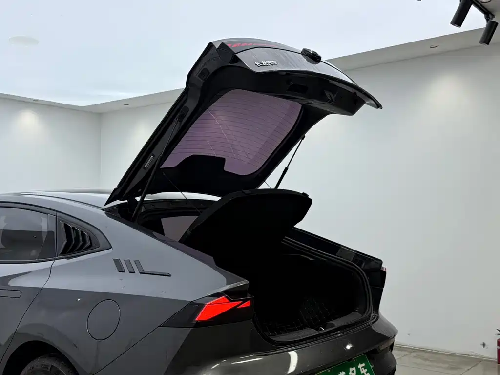 Changan UNI-V iDD — миниатюра 14