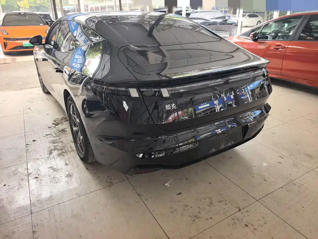 Lynk & Co Z10 — миниатюра 15