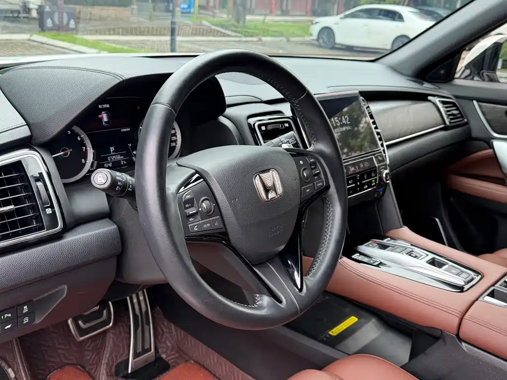 Honda UR-V — миниатюра 7