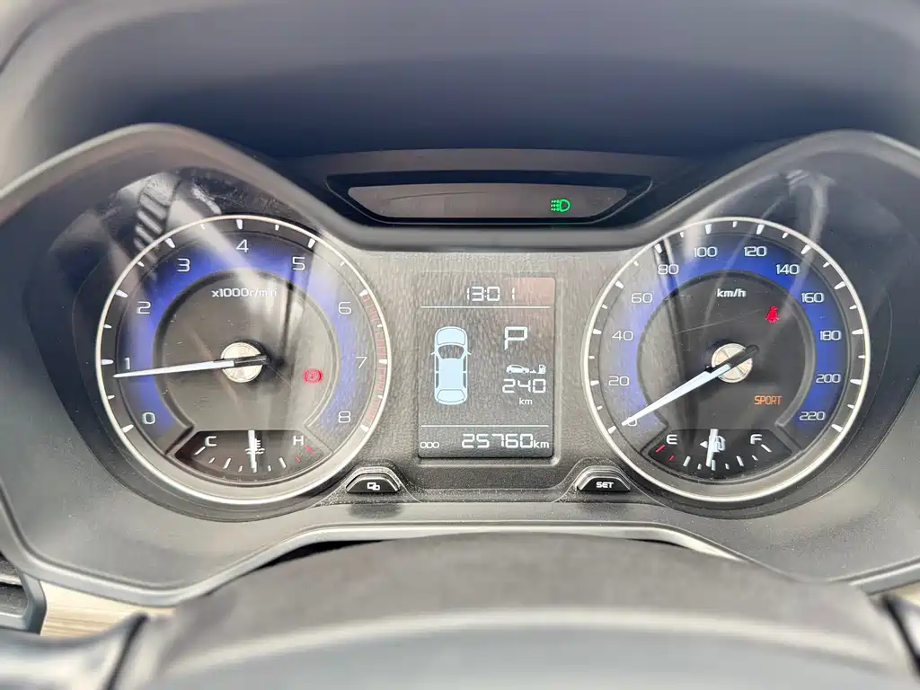 Geely Vision X3 — миниатюра 14