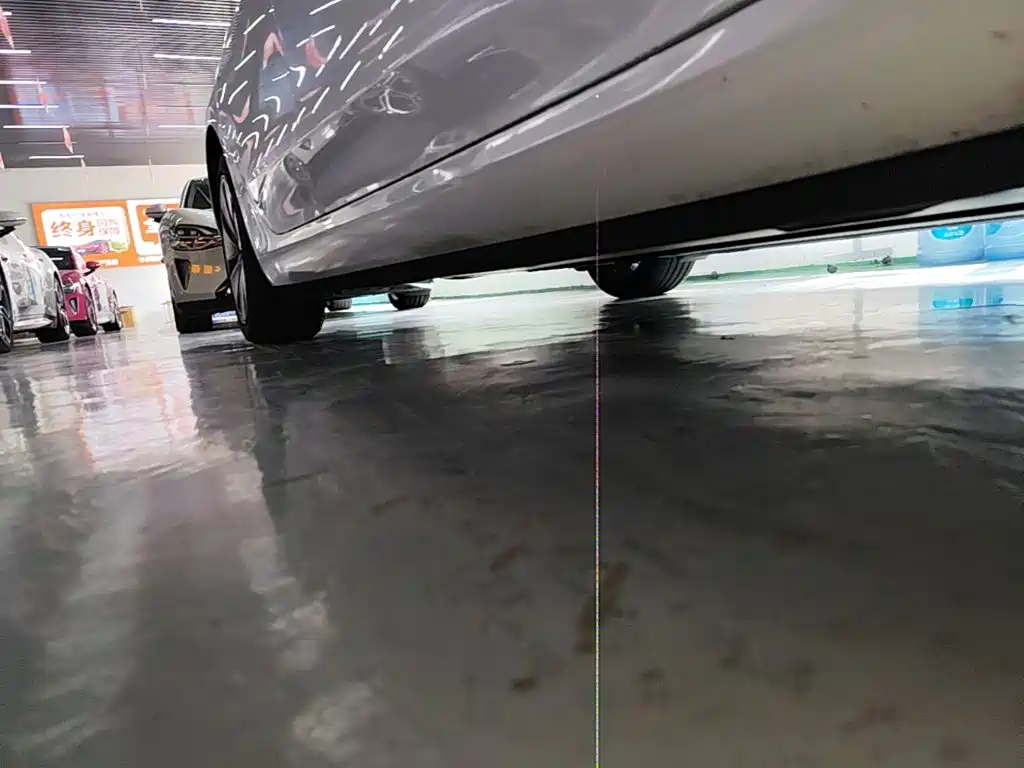 Tesla Model 3 — миниатюра 21