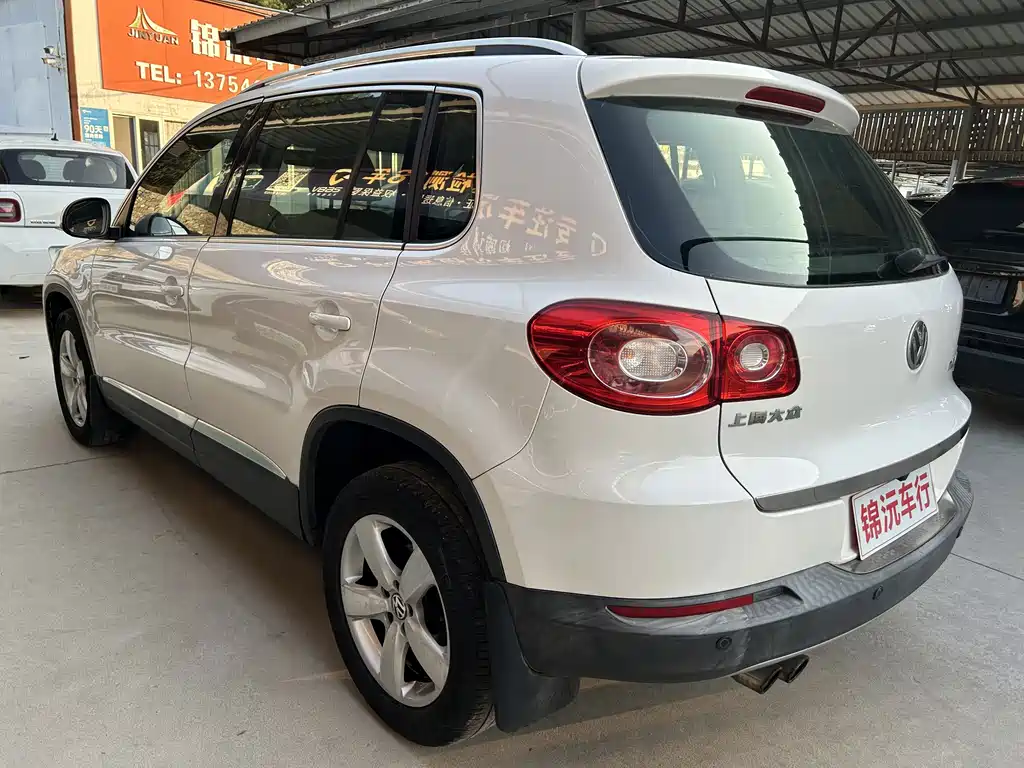 Volkswagen Tiguan — миниатюра 9