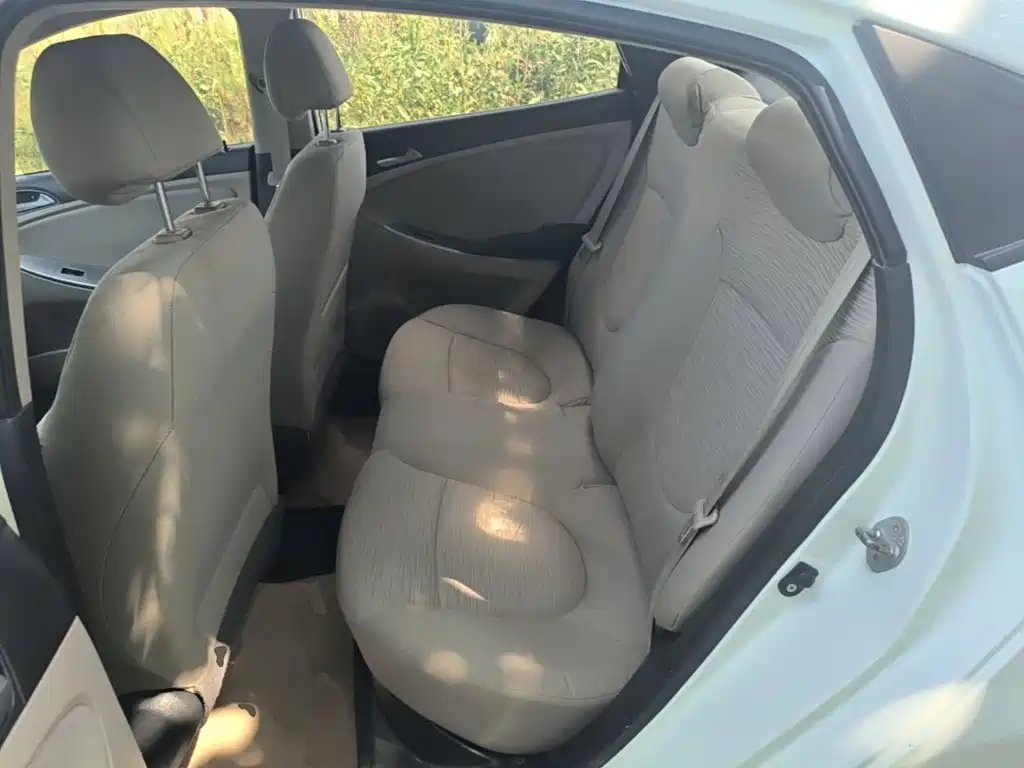 Hyundai Verna — миниатюра 17