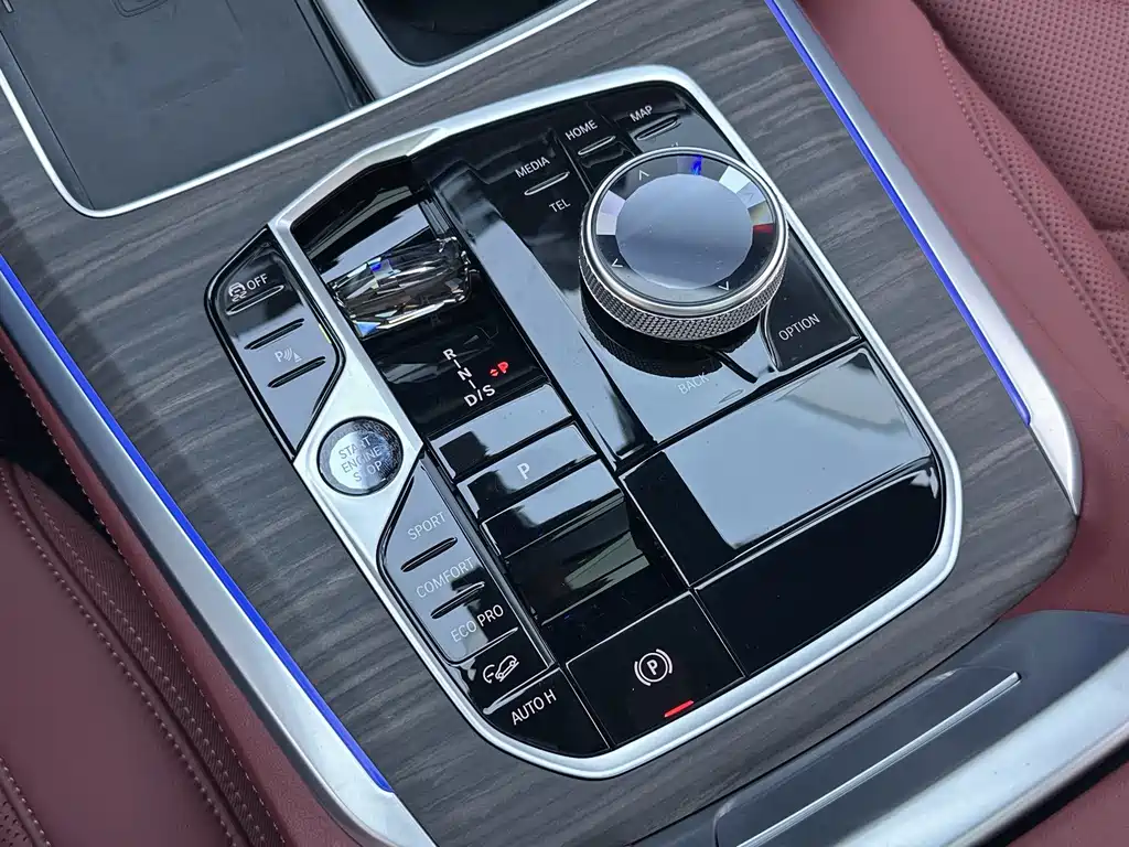 BMW X5 — миниатюра 11