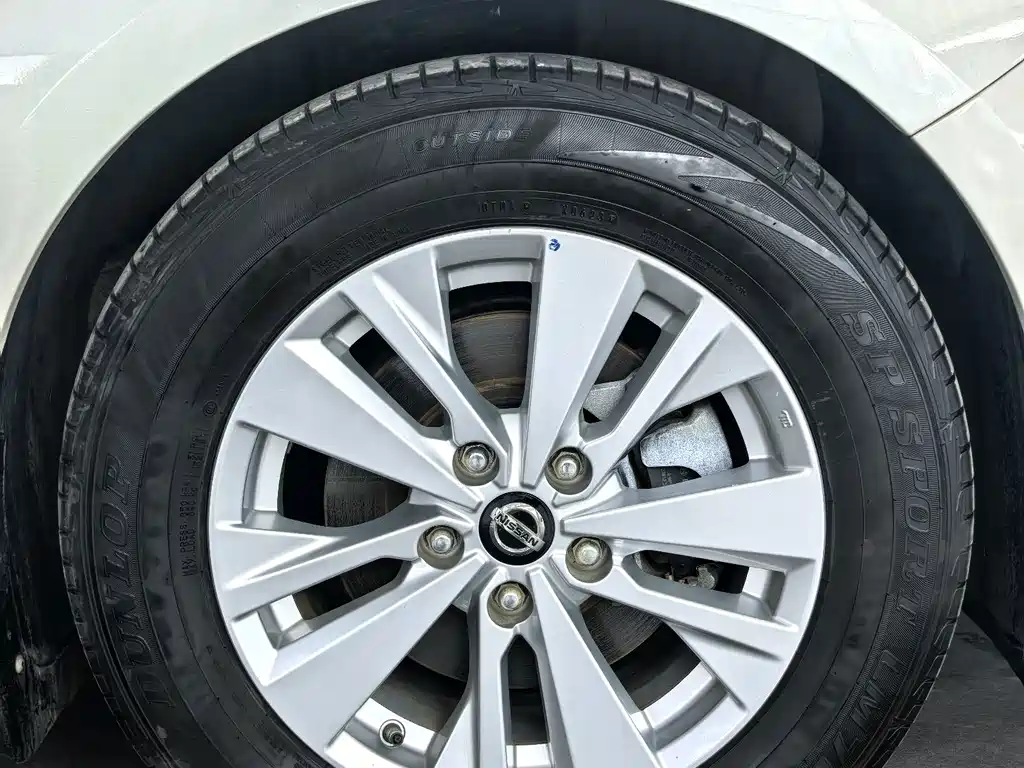 Nissan Teana — миниатюра 12