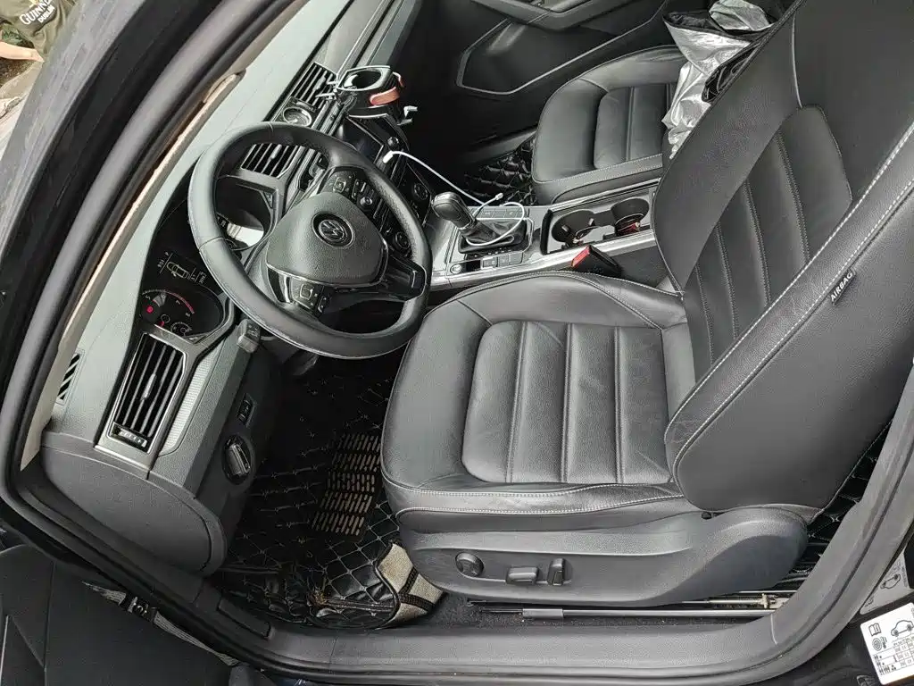 Volkswagen Passat — миниатюра 12