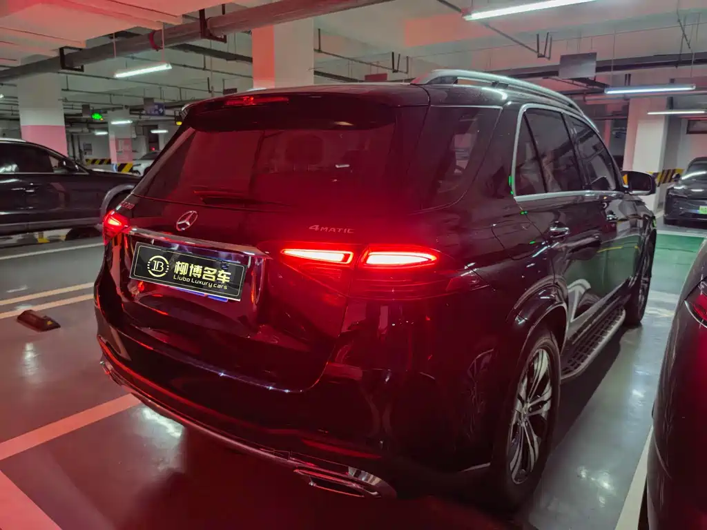 Mercedes-Benz GLE (Import) — миниатюра 2