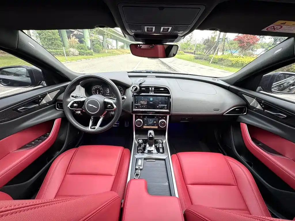 Jaguar XEL 2024 2.0T 250PS R-DYNAMIC S Sport