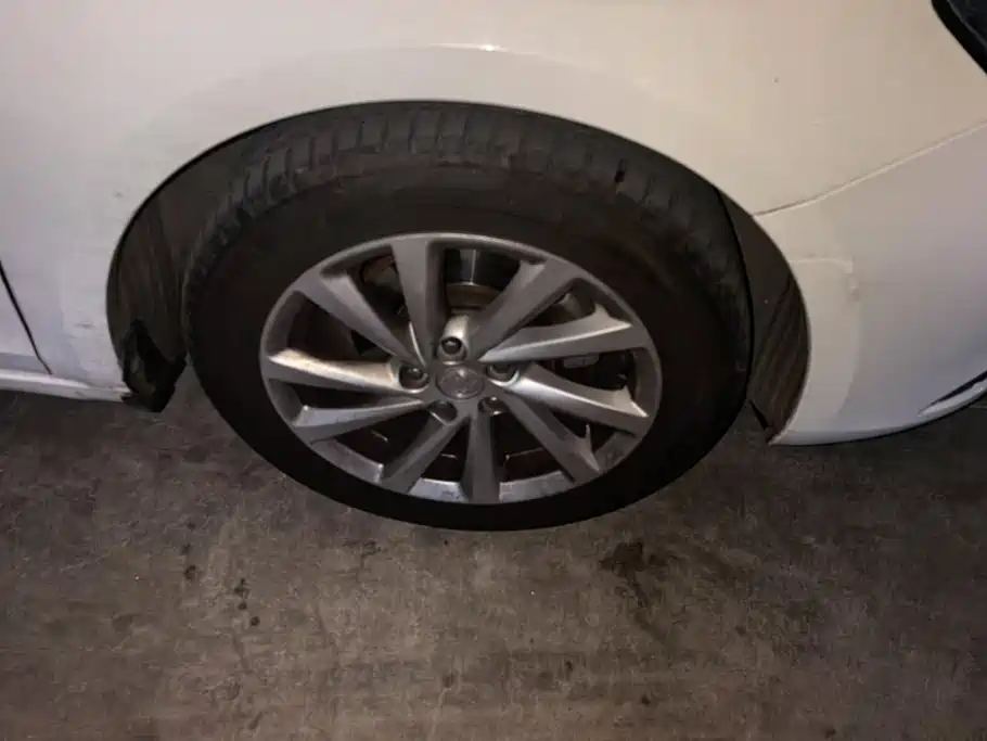 Buick Verano — миниатюра 6