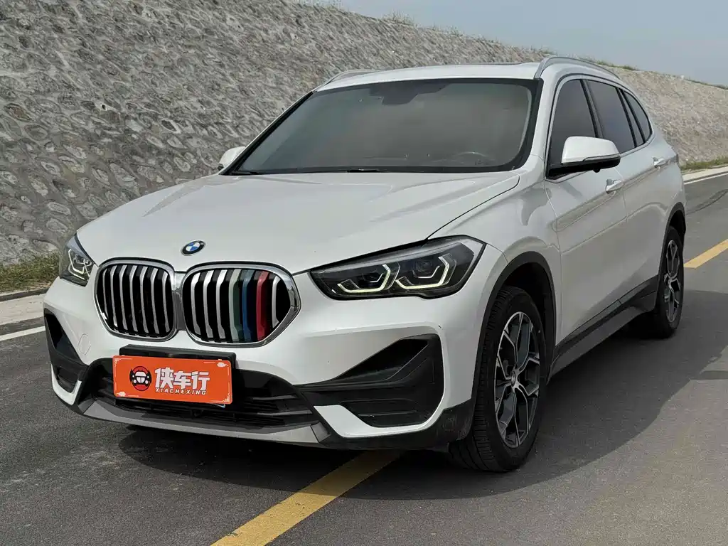 BMW  X1
