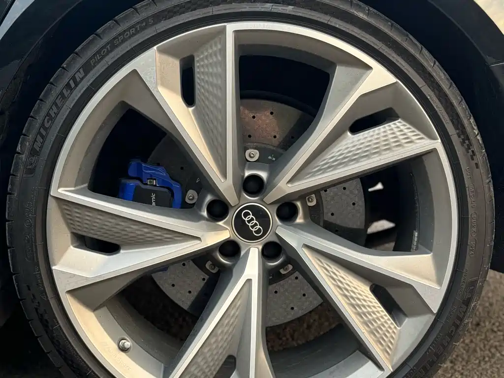 Audi RS 6 2022 RS 6 4.0T Avant