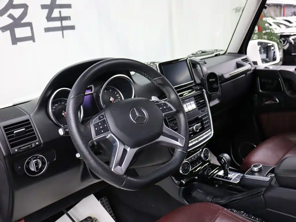 Mercedes-Benz G-Class — миниатюра 7