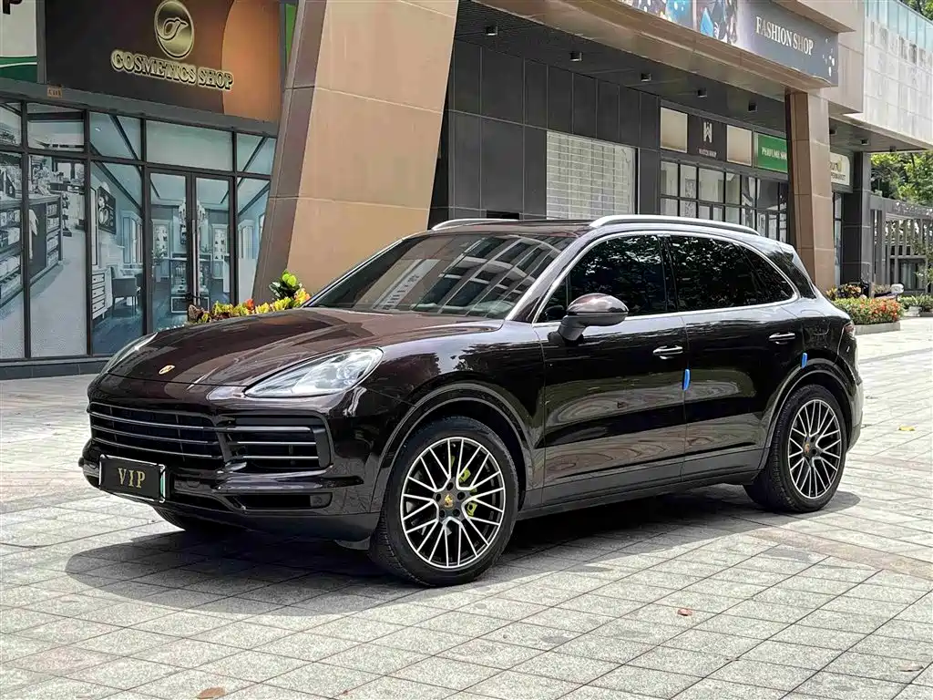 PORSCHE CAYENNE NEW ENERGY