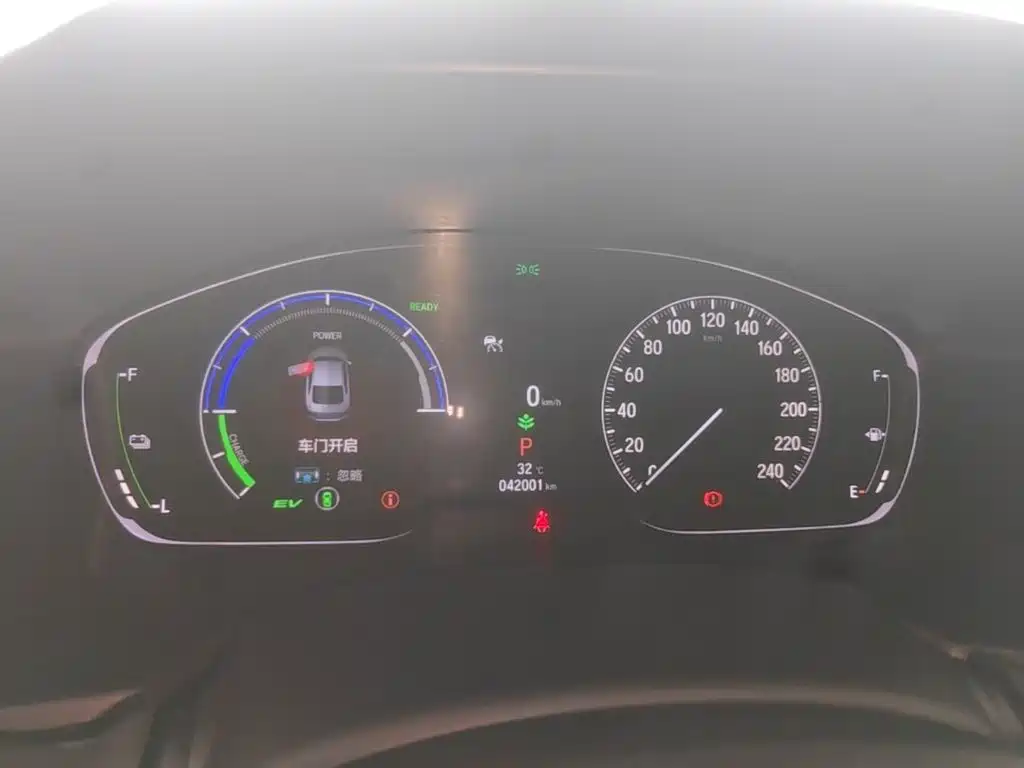 Honda Accord — миниатюра 12