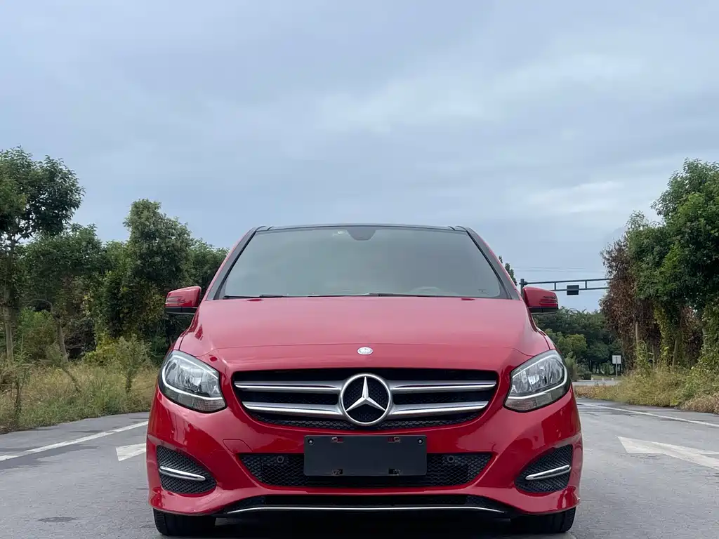 Mercedes-Benz B-Class — миниатюра 2
