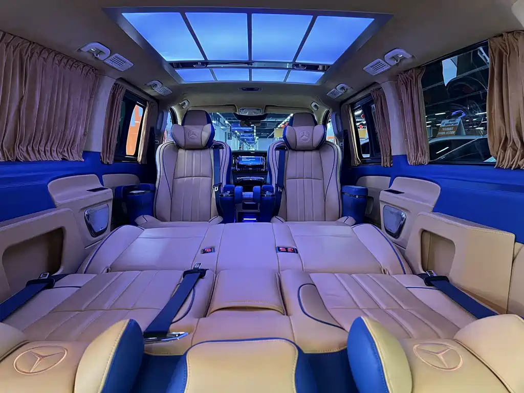 Mercedes-Benz Vito — миниатюра 17