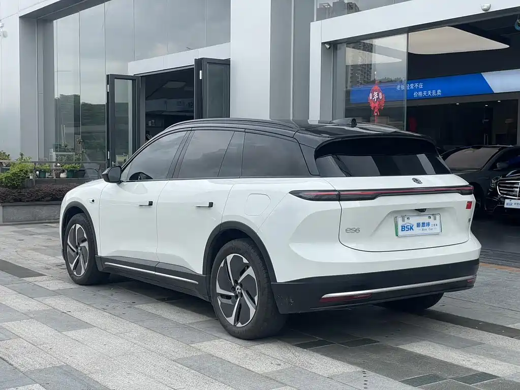 NIO ES6 — миниатюра 4