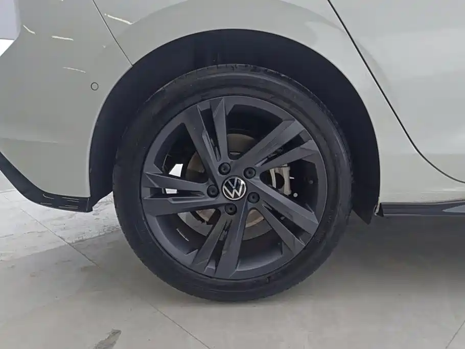 Volkswagen Golf — миниатюра 6