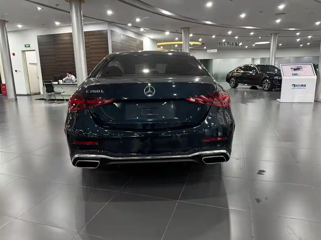 Mercedes-Benz C-Class — миниатюра 19