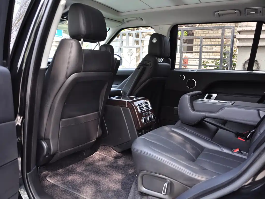 Land Rover Range Rover 2017 3.0 SC V6 Vogue SE Long Wheelbase
