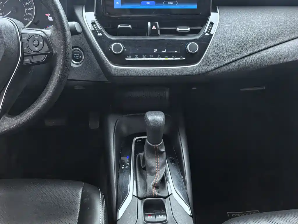 TOYOTA COROLLA