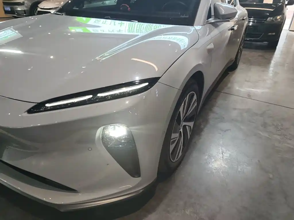 NIO ET5 — миниатюра 19