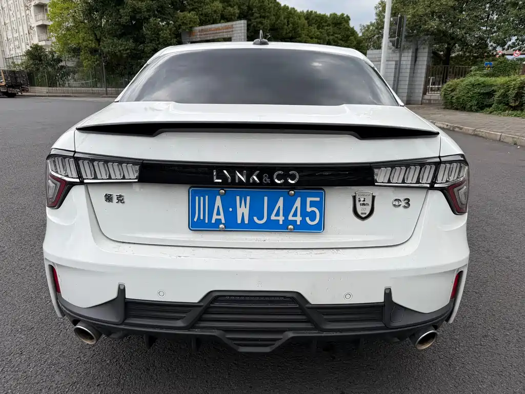 Lynk & Co 03 2019 2.0TD AT Pro
