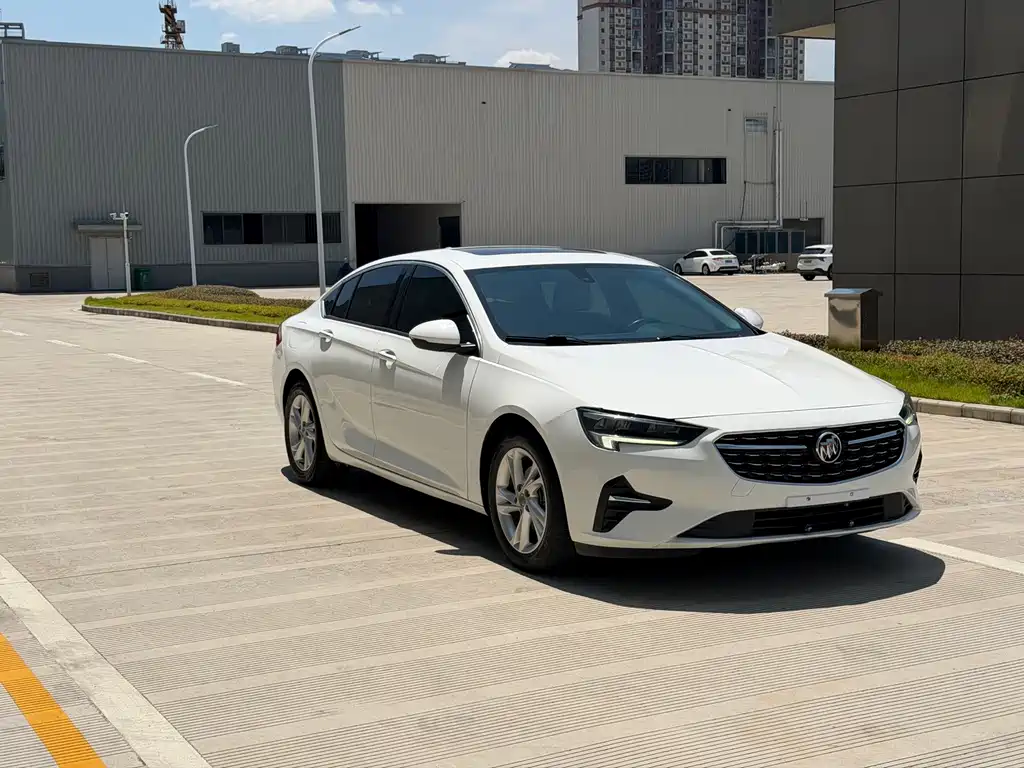 Buick Regal — миниатюра 3