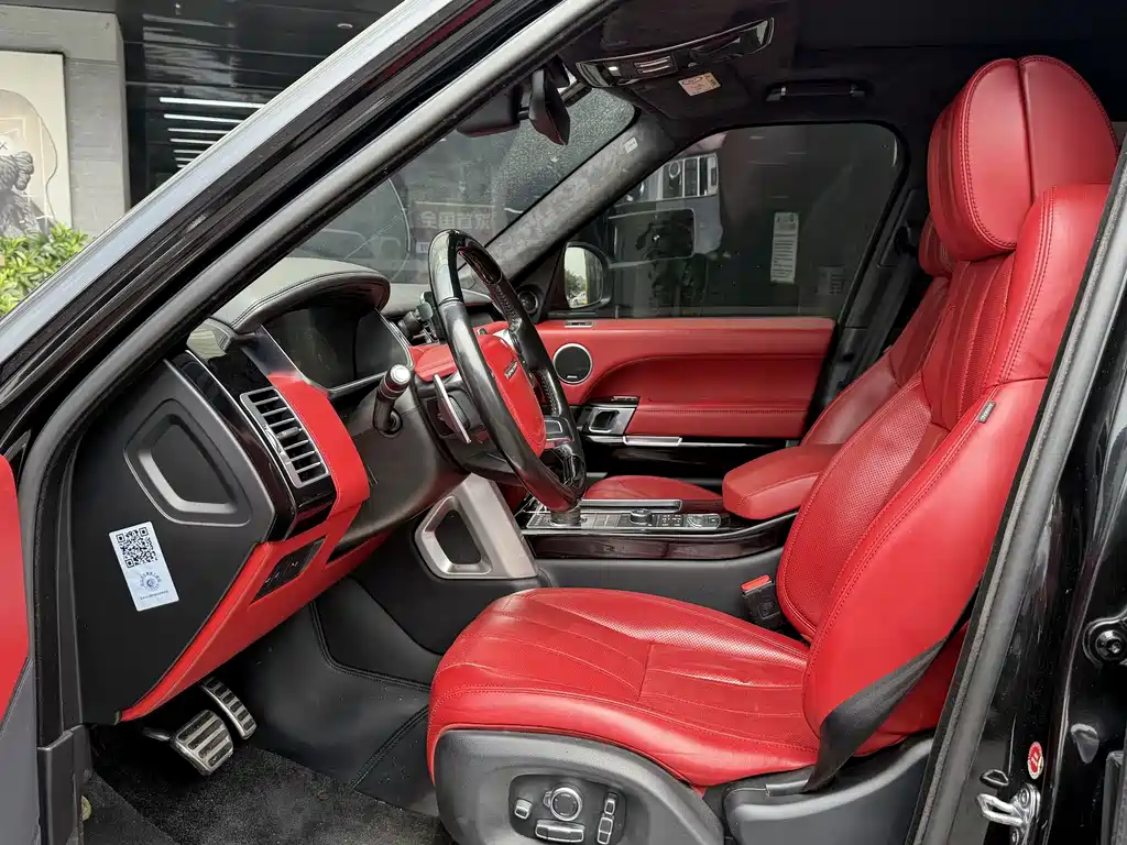 Land Rover Range Rover — миниатюра 4