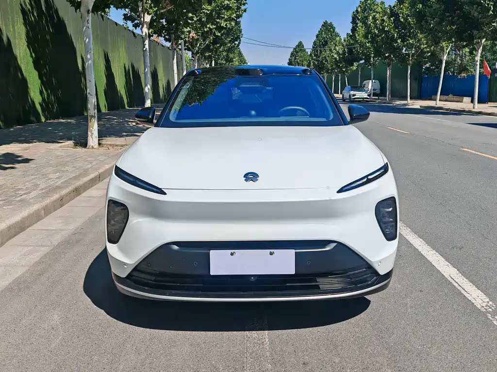NIO ES8 — миниатюра 2